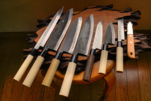 8 kitchen knives